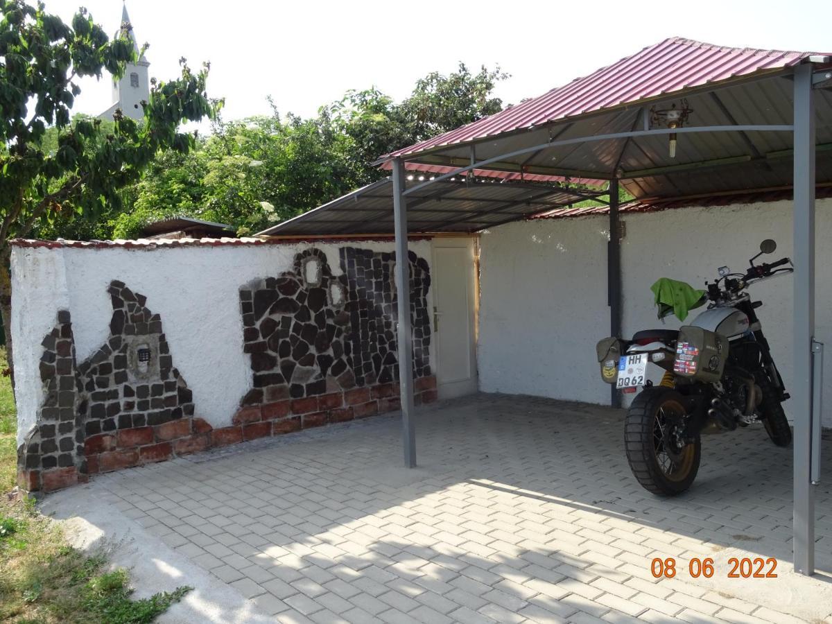 Velky Kamenec Guesthouse Ilona מראה חיצוני תמונה