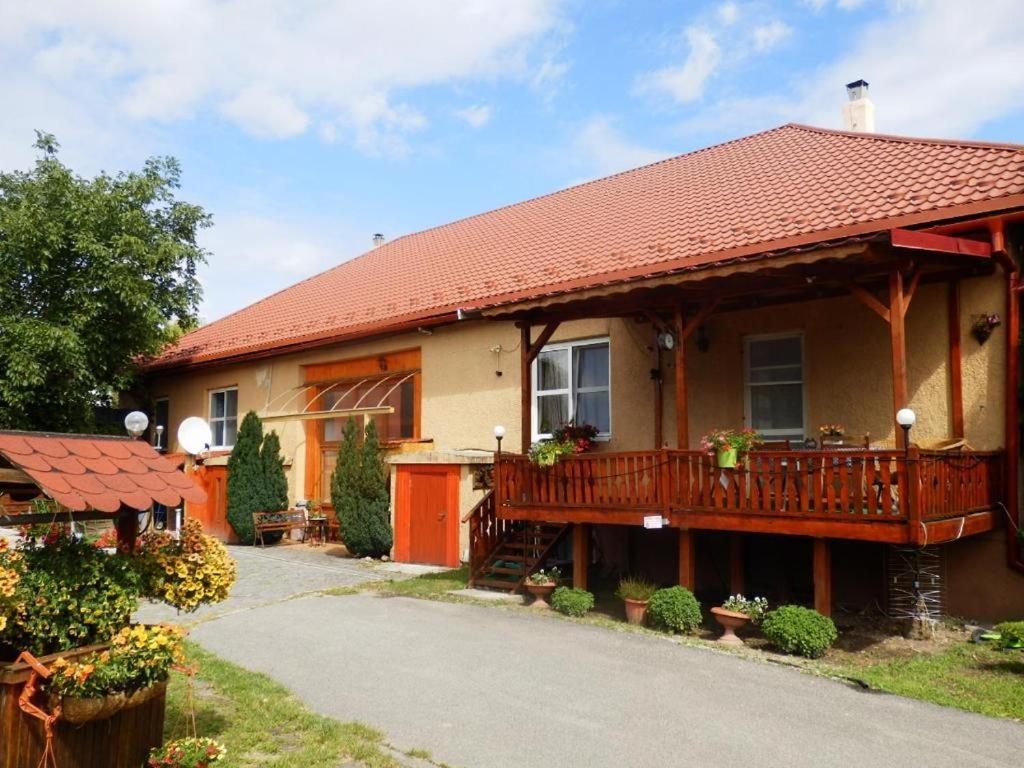 Velky Kamenec Guesthouse Ilona מראה חיצוני תמונה