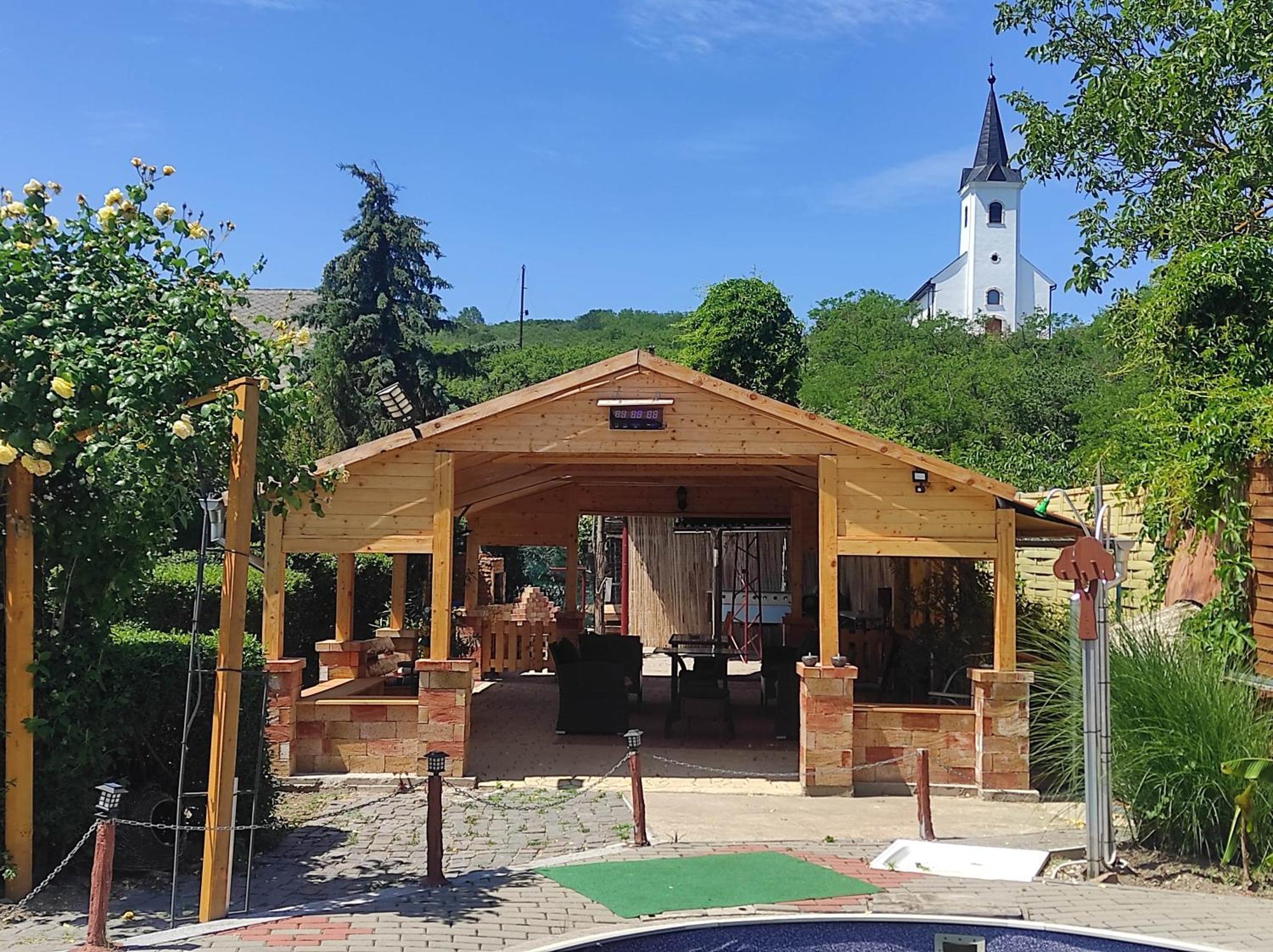 Velky Kamenec Guesthouse Ilona מראה חיצוני תמונה